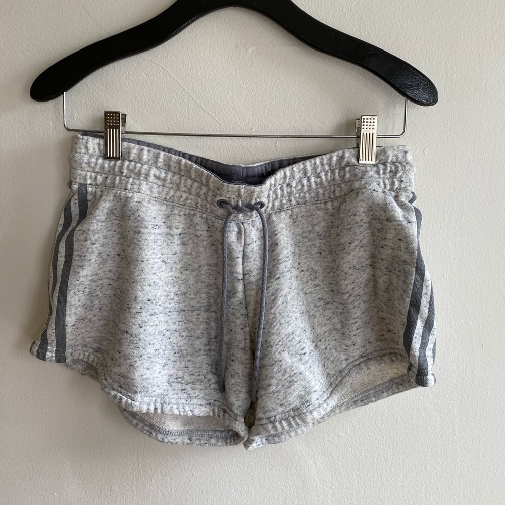 adidas // shorts